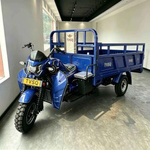 TorqMax GL844327 Gasoline Dump Tricycle, Agricultural Cargo Tipper for Mountain Roads view 3 — Mini Dump Trucks