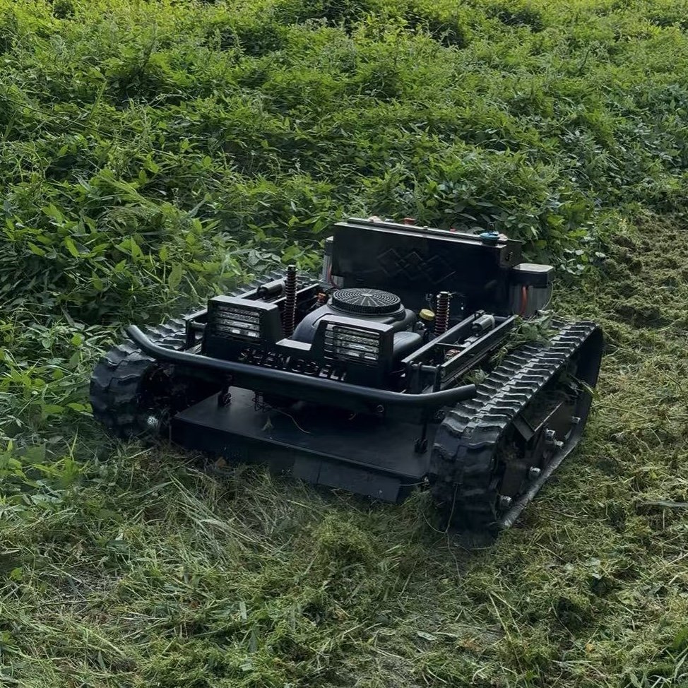 TorqMax SDL764-90A 900mm remote-controlled tracked lawn mower with 764cc LONCIN engine